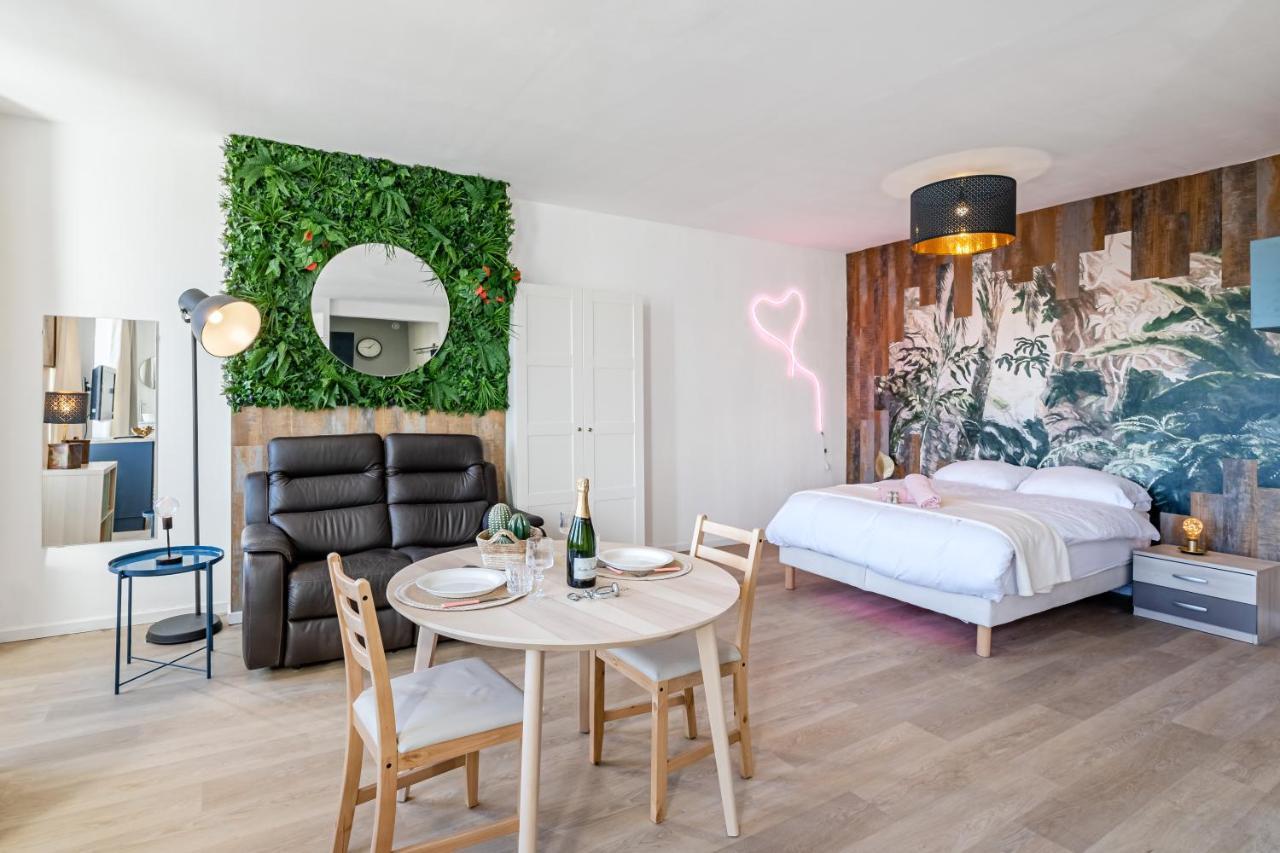 Aurora Lov'Room Proche De Saint Charles Marsilya Dış mekan fotoğraf